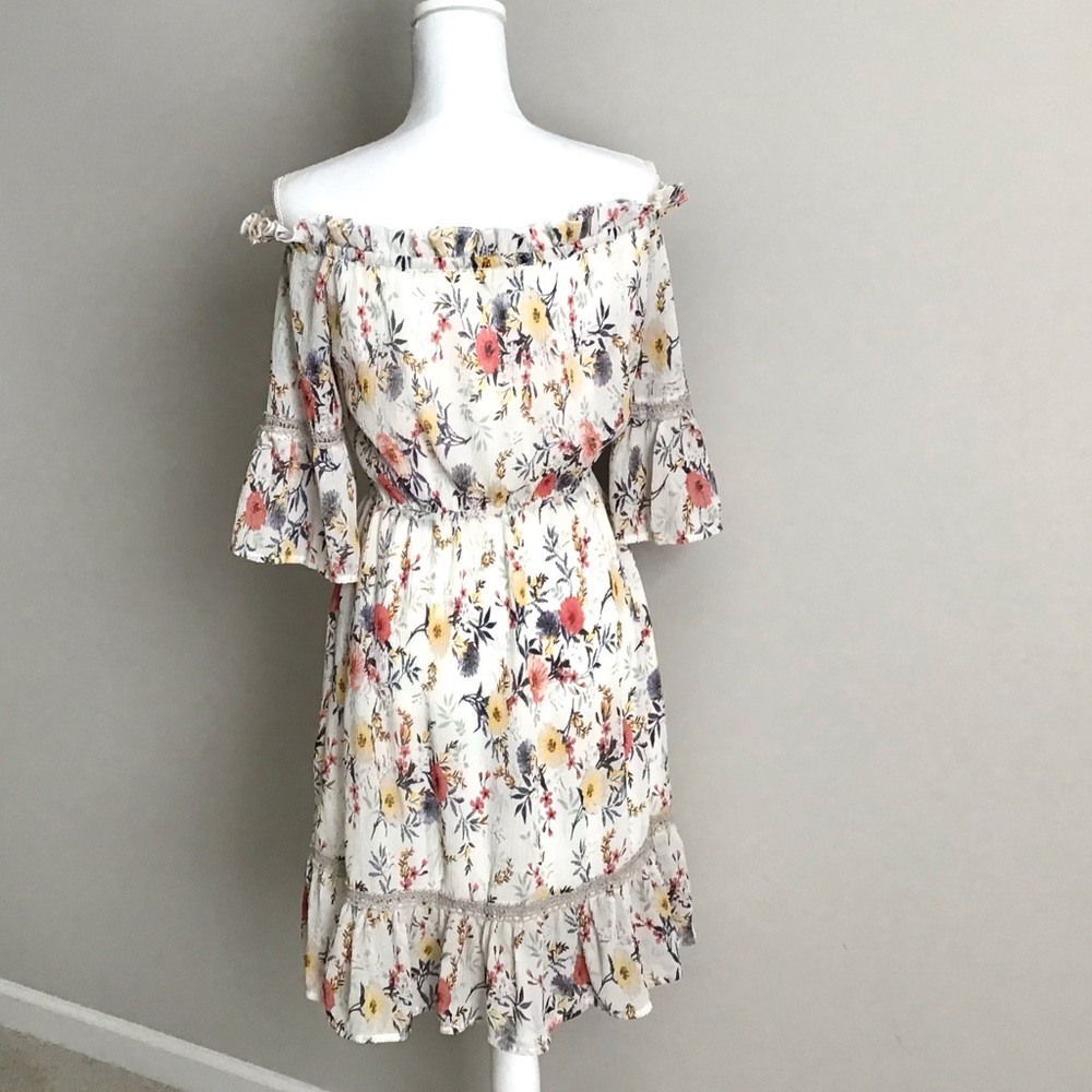 RARE Floral Dresss ASO Alexis Rose in Schitt’s Creek - Picture 6 of 14